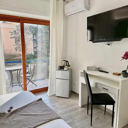 فندق مبيت وإفطار Center Baby سورينتو